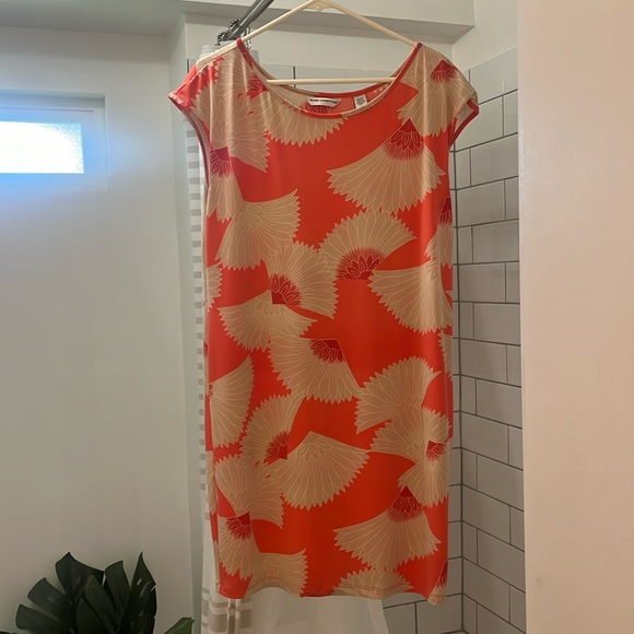 Tori Richard Dresses & Skirts - Tori Richard Red and Cream Dress